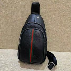 Picture of Gucci Mens Bags _SKUfw145877635fw
